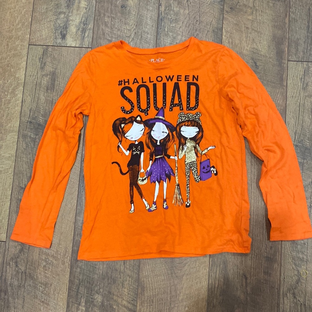 Girls size 10/12 Halloween long sleeve T-shirt from The Children’s Place.